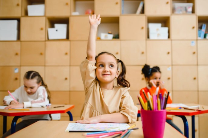 Як навчання у молодшій школі впливає на розвиток дитини